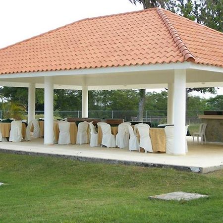 Hotel Las Caobas Сан-Франсиско-де-Макорис Экстерьер фото